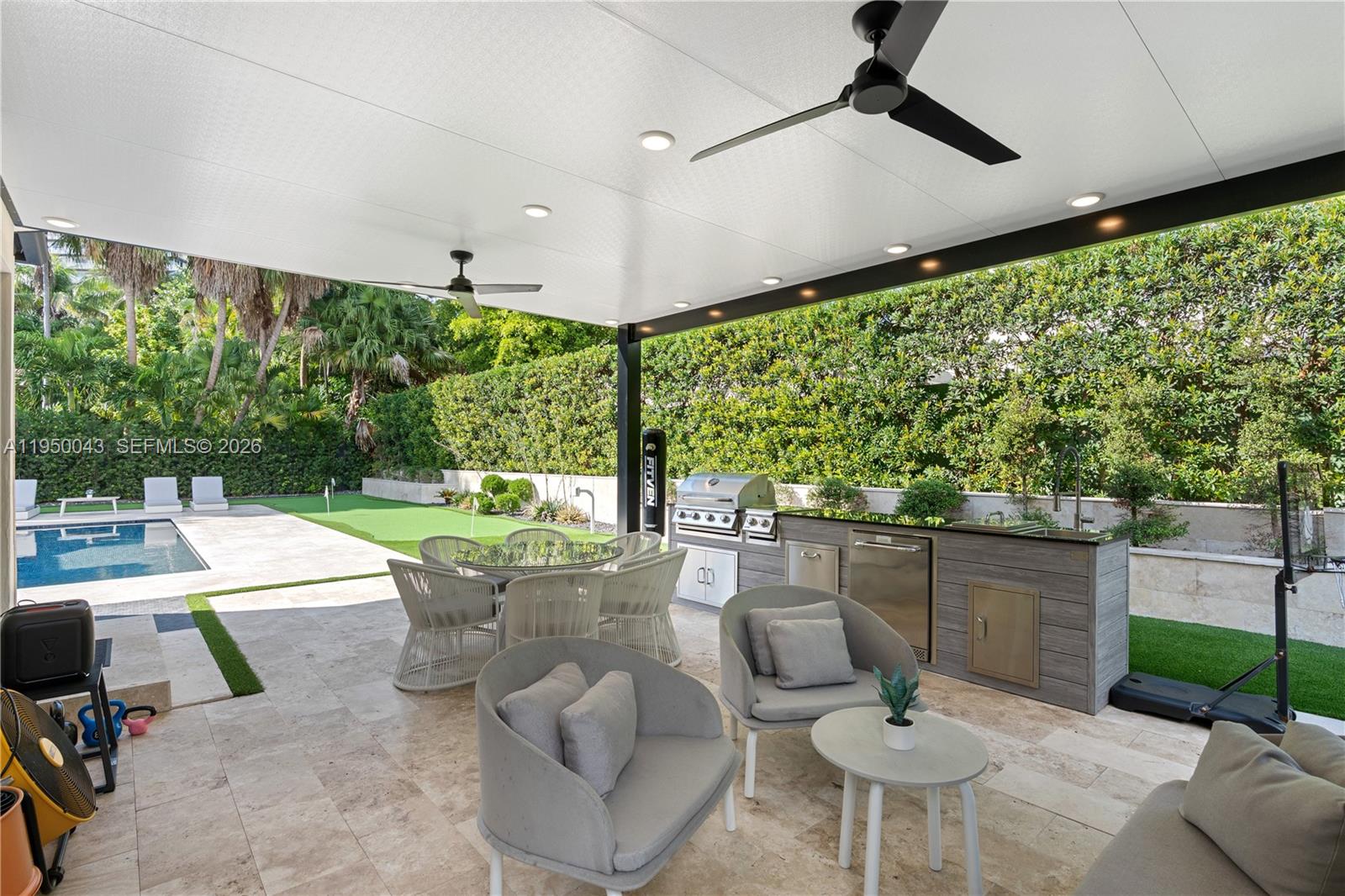 7345 SW 96th St Pinecrest, FL 33156