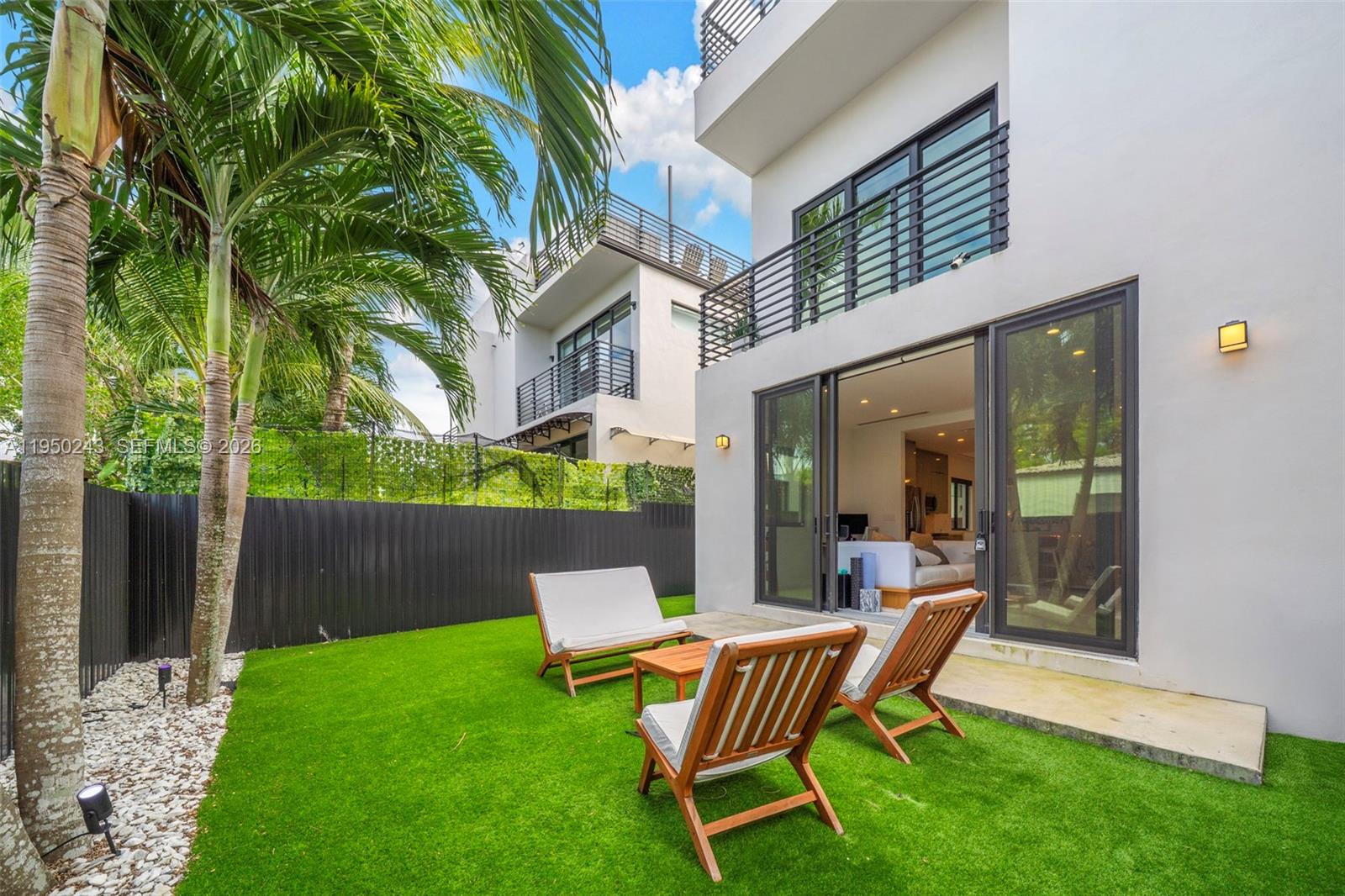 3061 SW 21st Ter #3061 Miami, FL 33145