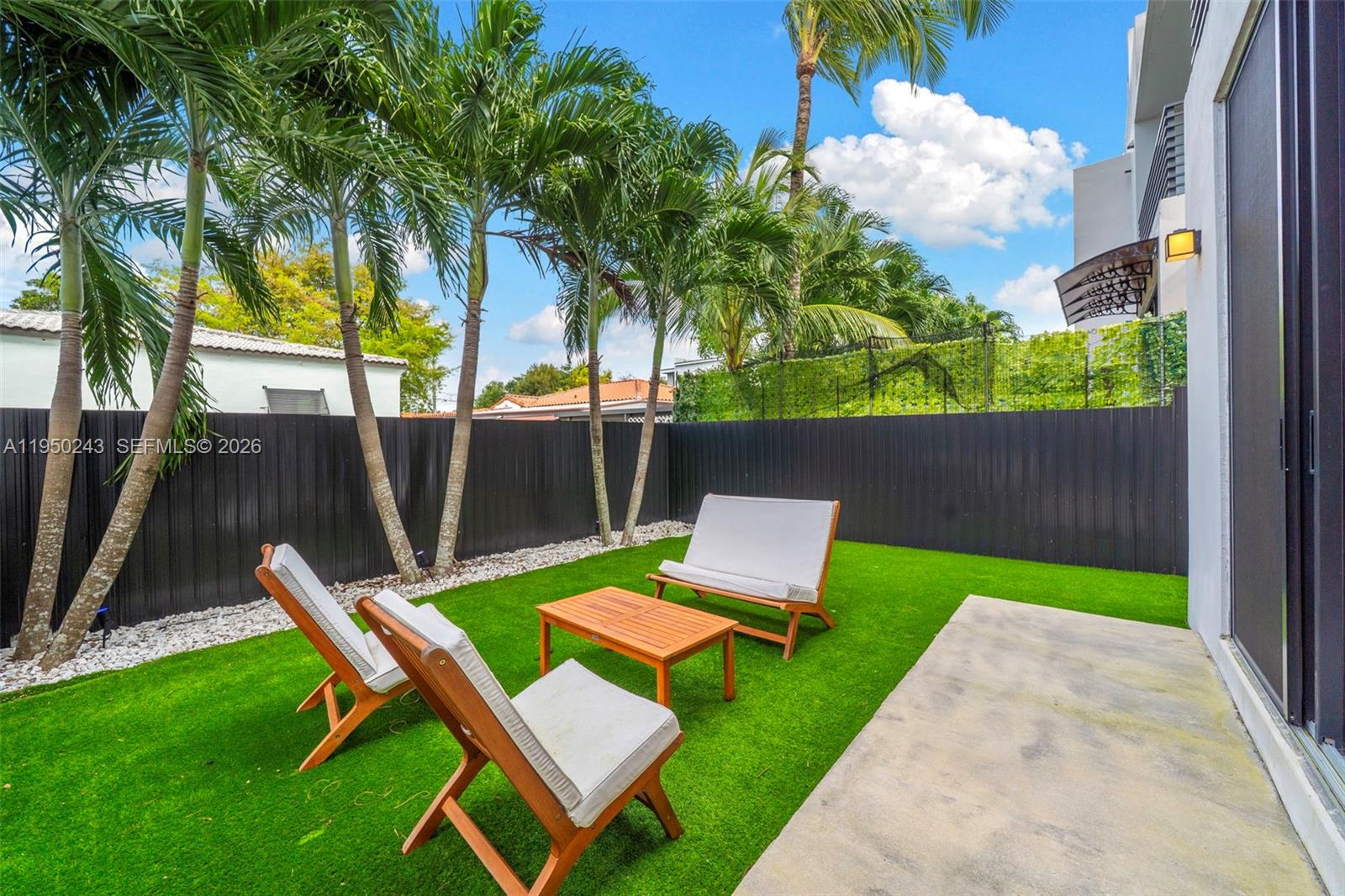 3061 SW 21st Ter #3061 Miami, FL 33145