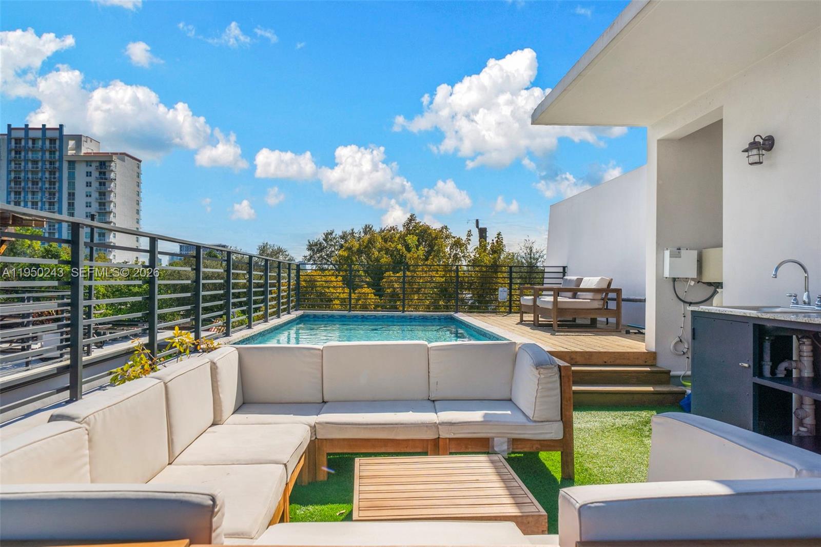 3061 SW 21st Ter #3061 Miami, FL 33145