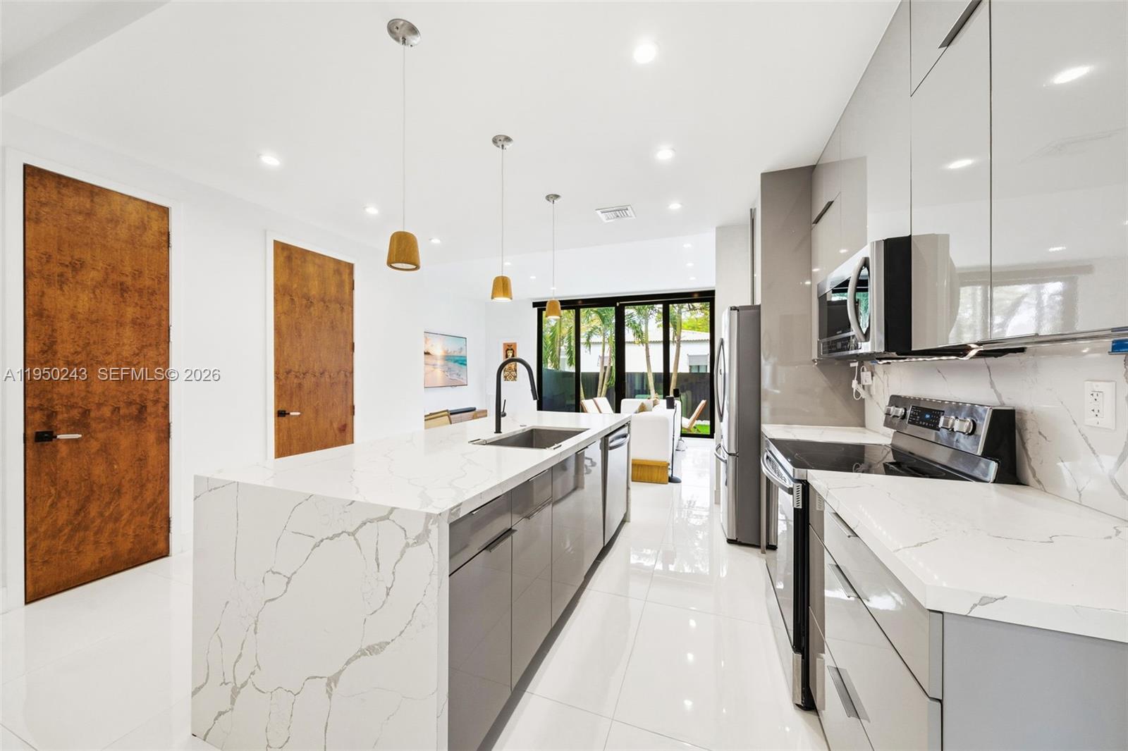 3061 SW 21st Ter #3061 Miami, FL 33145