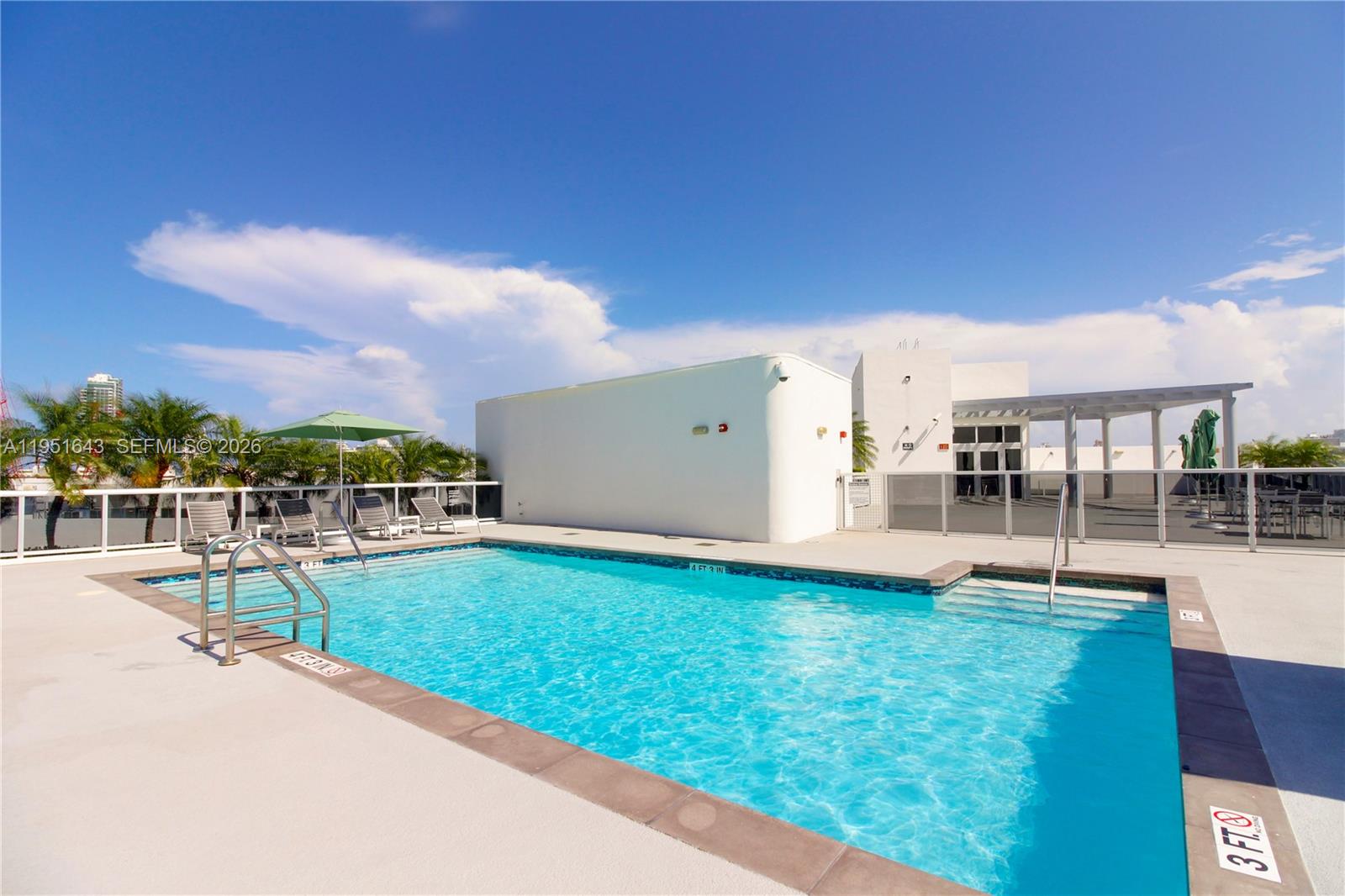 image Meridian Lofts12