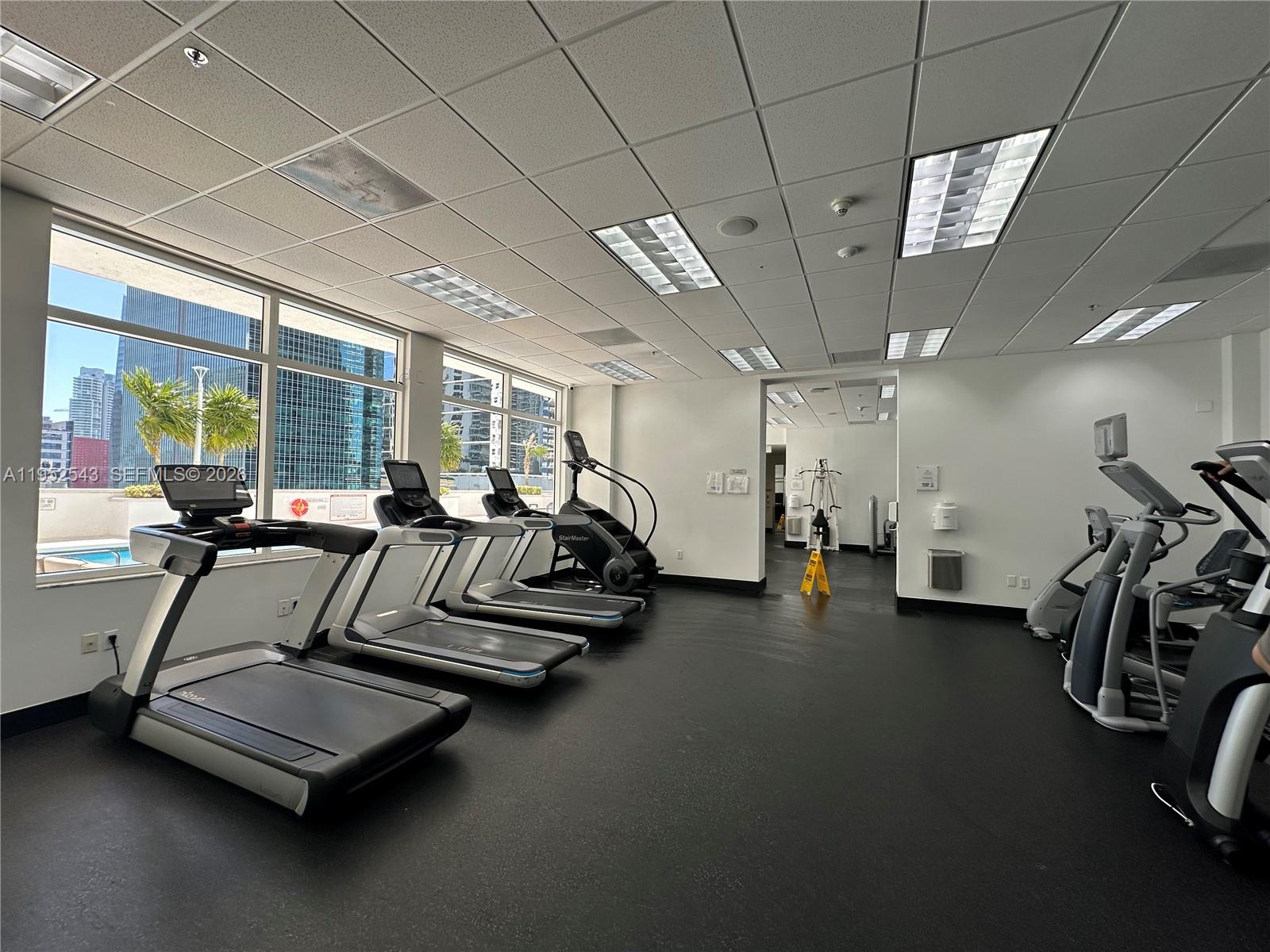 1200 Brickell Bay Dr #1712 Miami, FL 33131