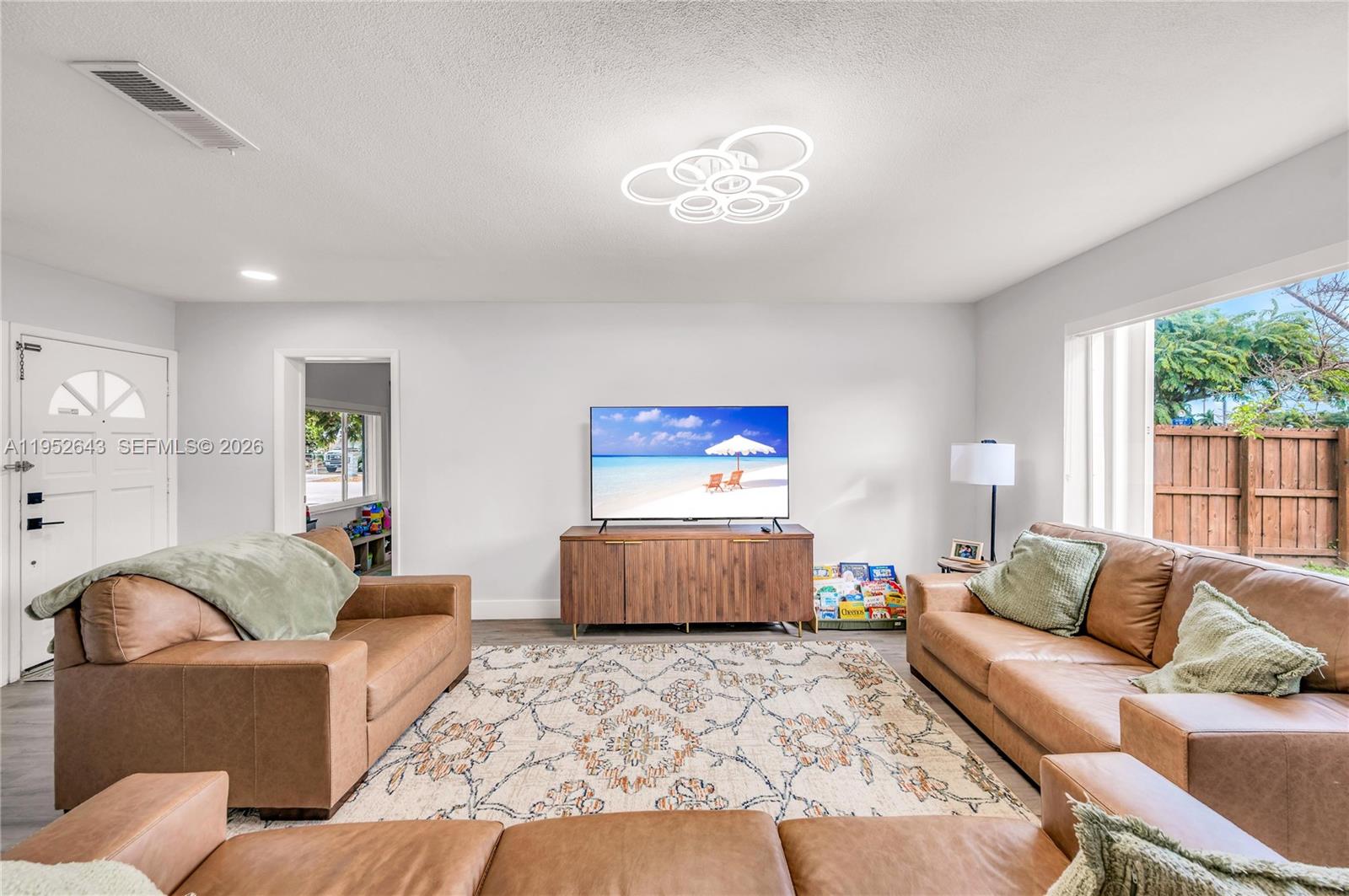 15930 SW 90th Ave Palmetto Bay, FL 33157