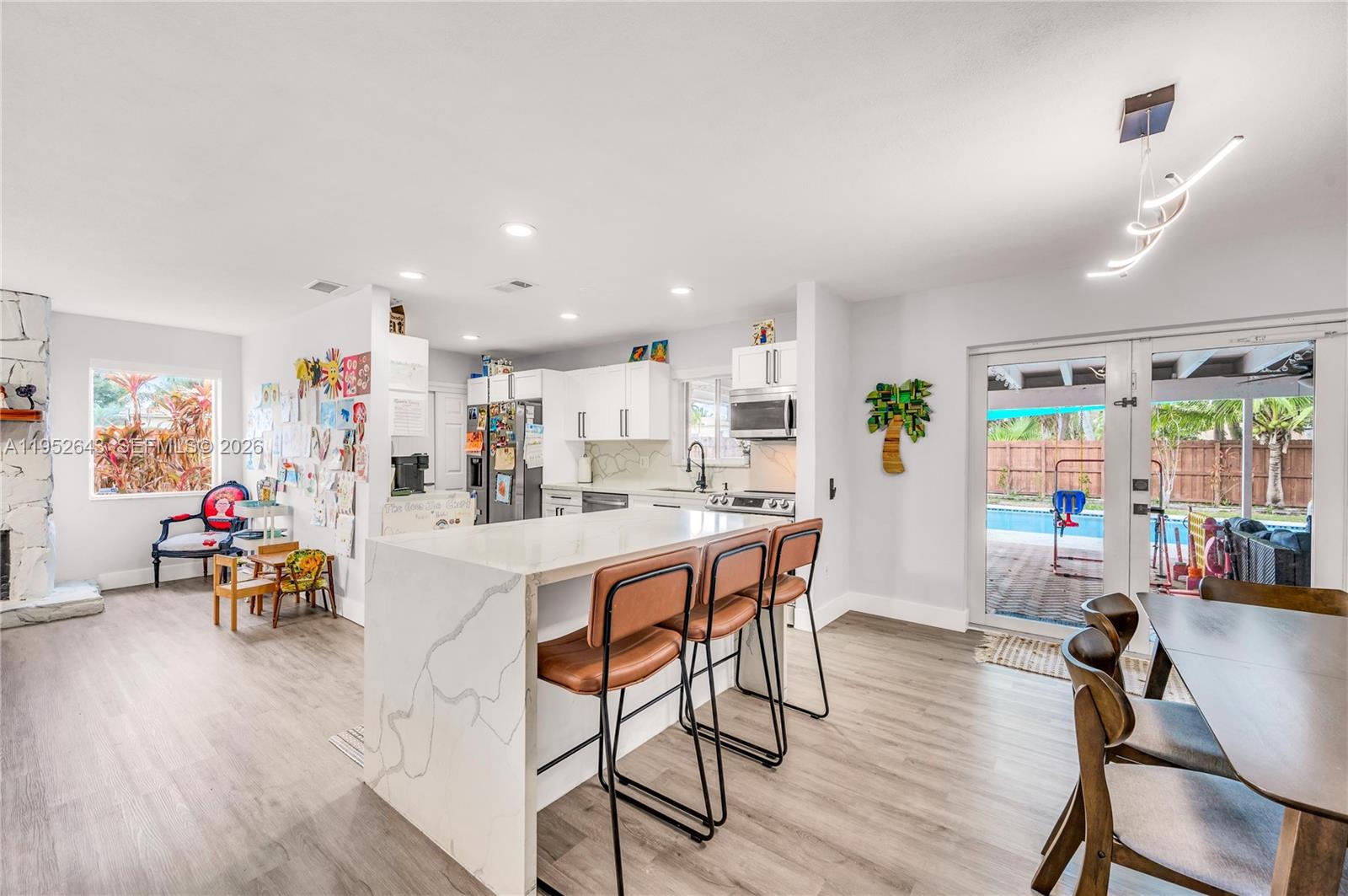 15930 SW 90th Ave Palmetto Bay, FL 33157