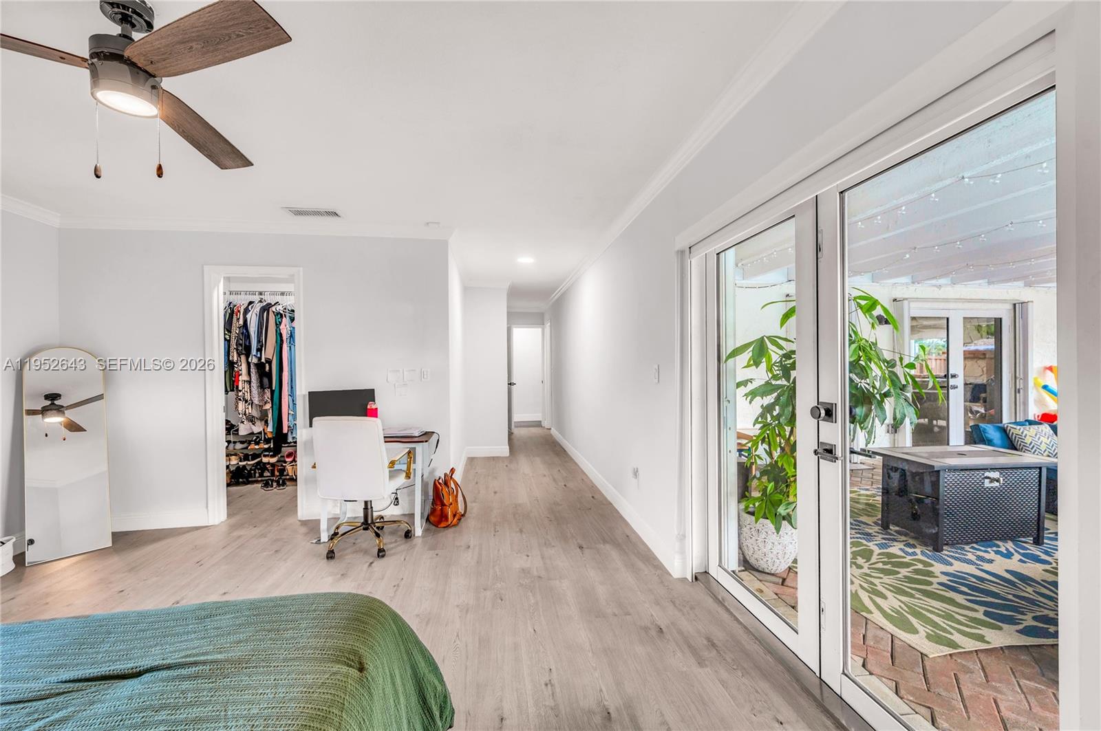 15930 SW 90th Ave Palmetto Bay, FL 33157