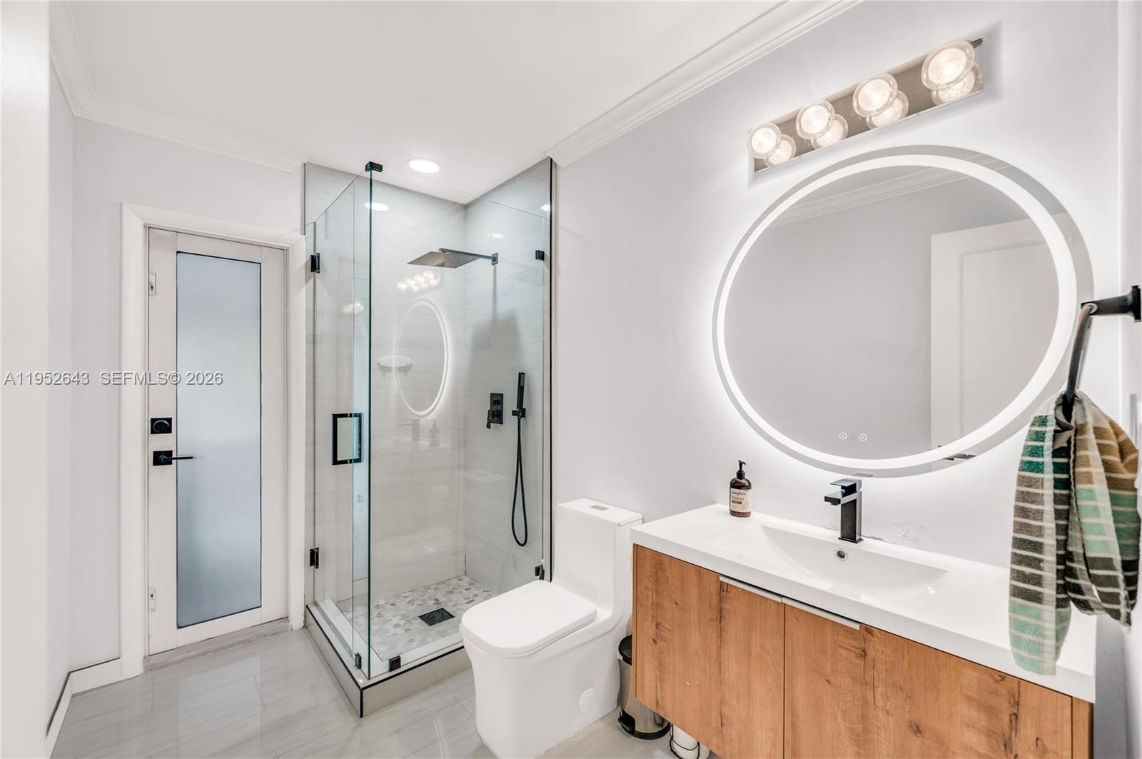 15930 SW 90th Ave Palmetto Bay, FL 33157