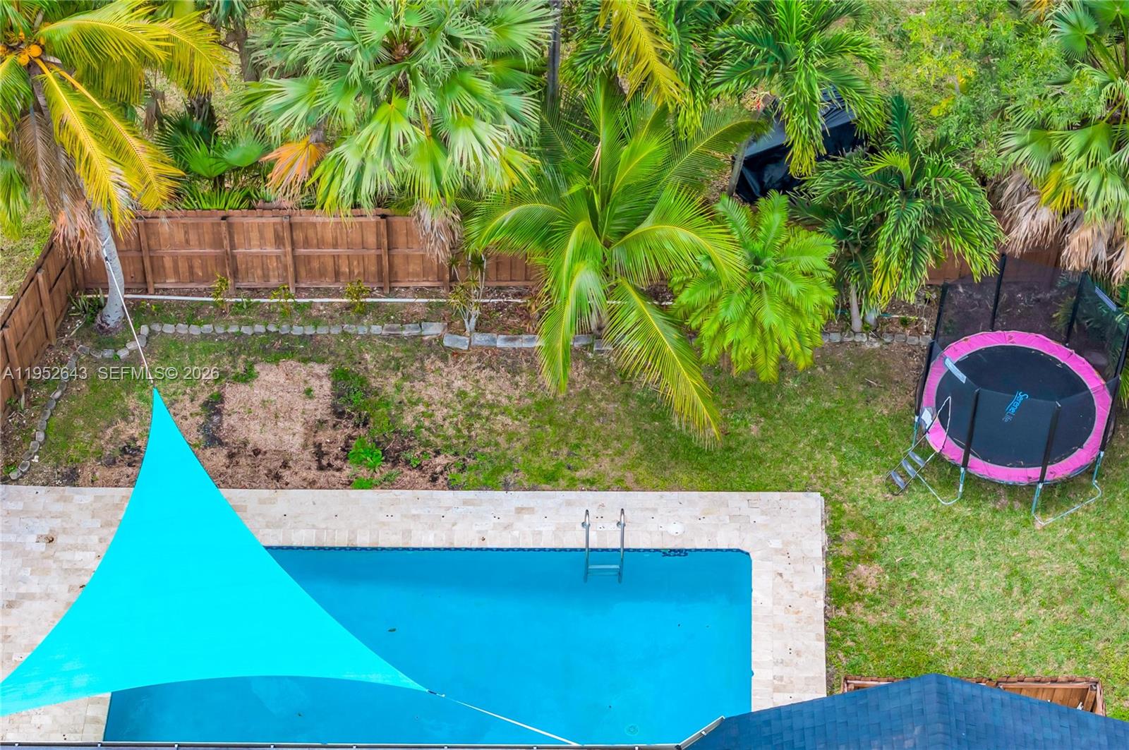 15930 SW 90th Ave Palmetto Bay, FL 33157