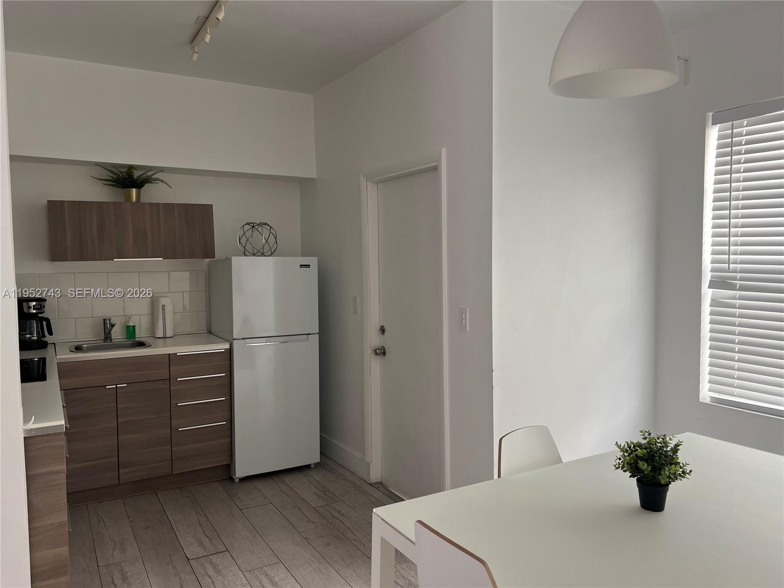 1610 Bay Rd Miami Beach, FL 33139