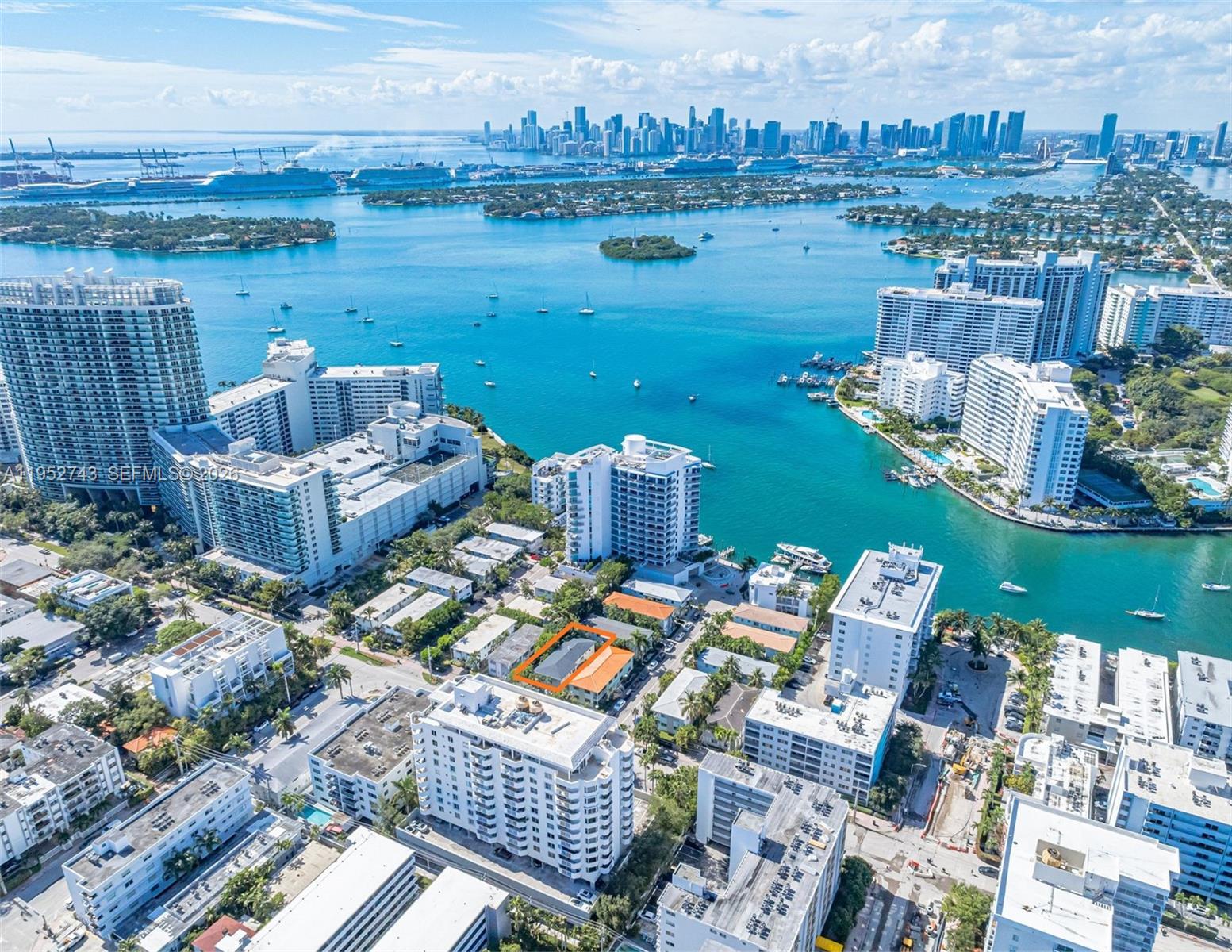 1610 Bay Rd Miami Beach, FL 33139