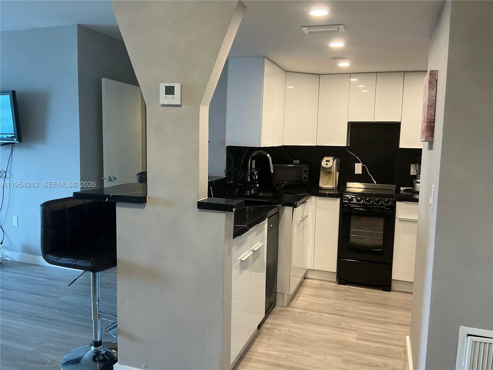 image South Bay Club4