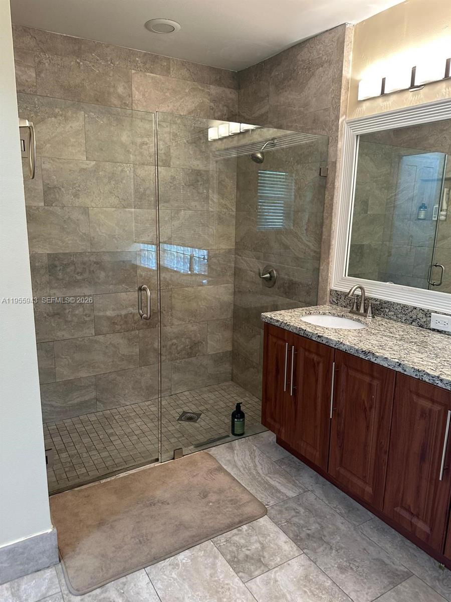 4199 NW 81st Ter Coral Springs, FL 33065