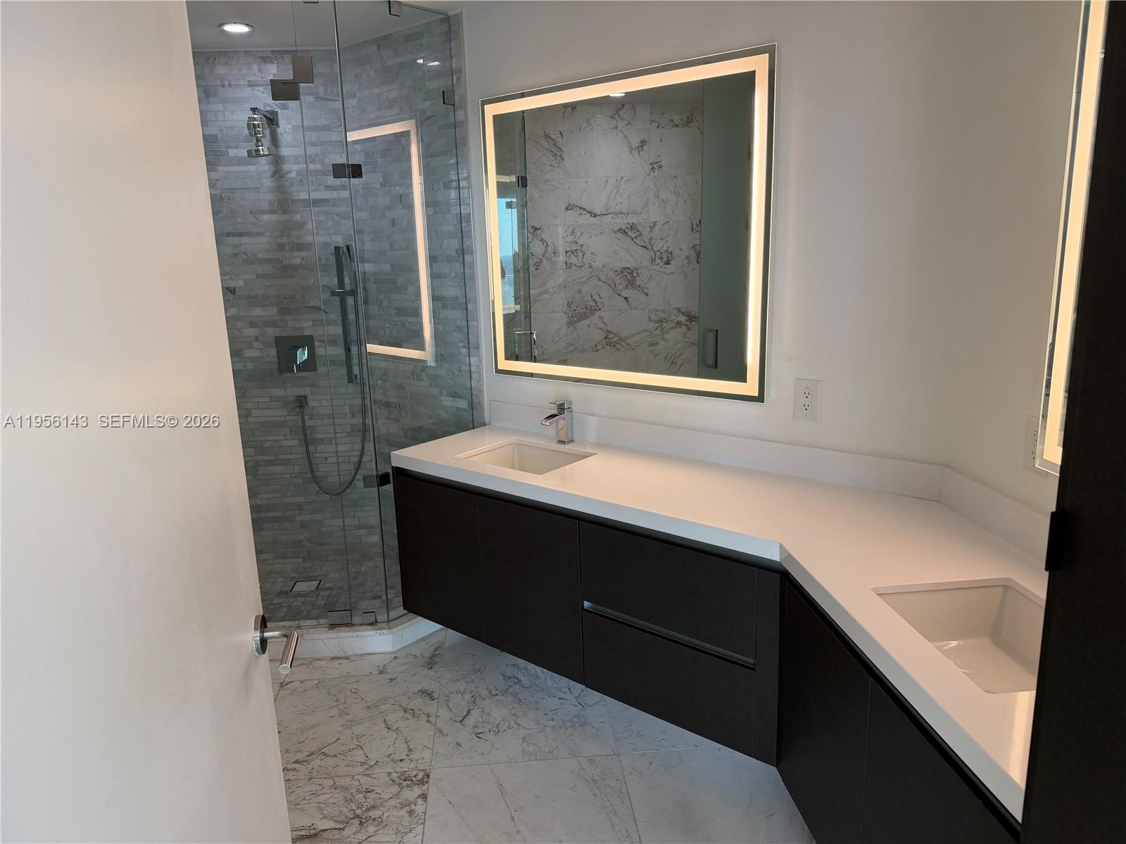 image Paramount Miami Worldcenter10