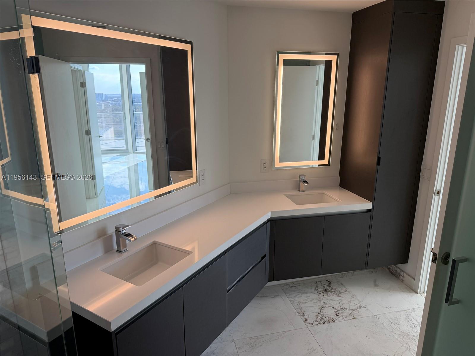 image Paramount Miami Worldcenter12