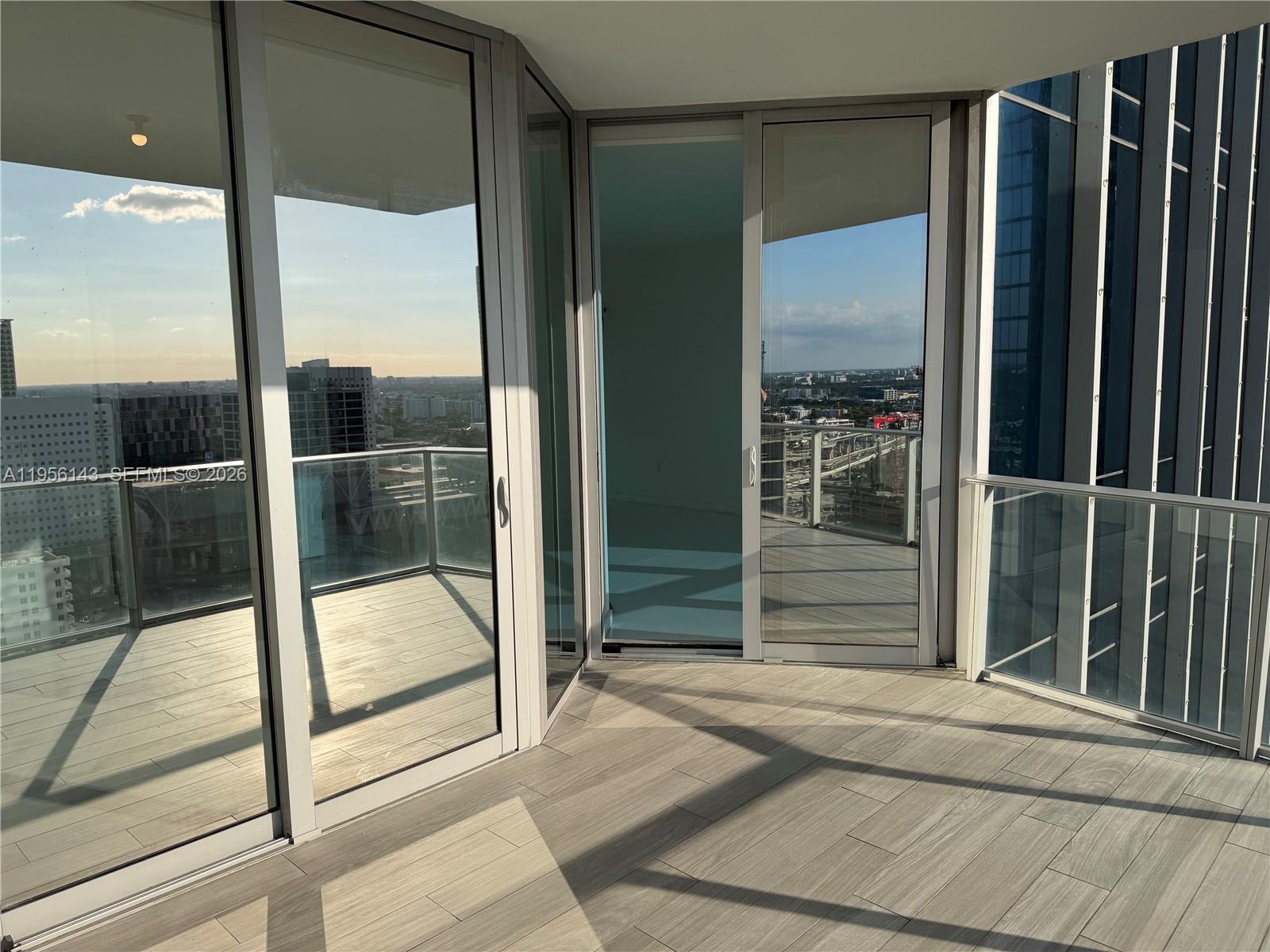 image Paramount Miami Worldcenter28