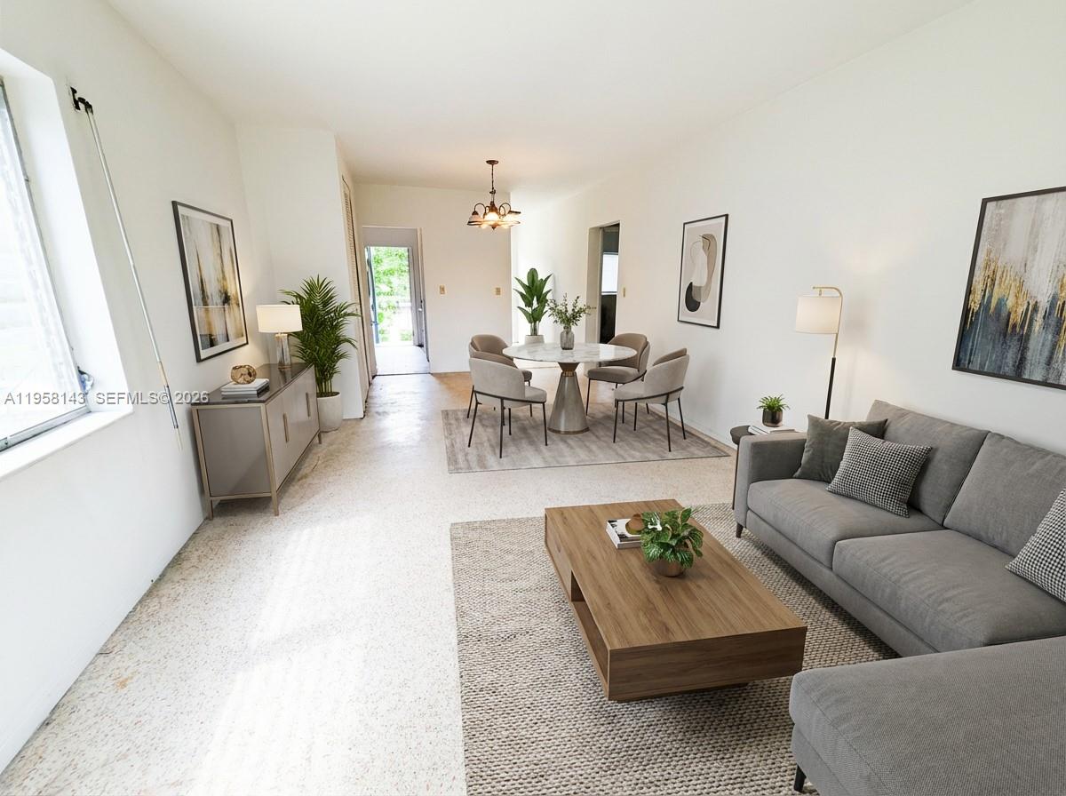 1590 NE 127th St #206