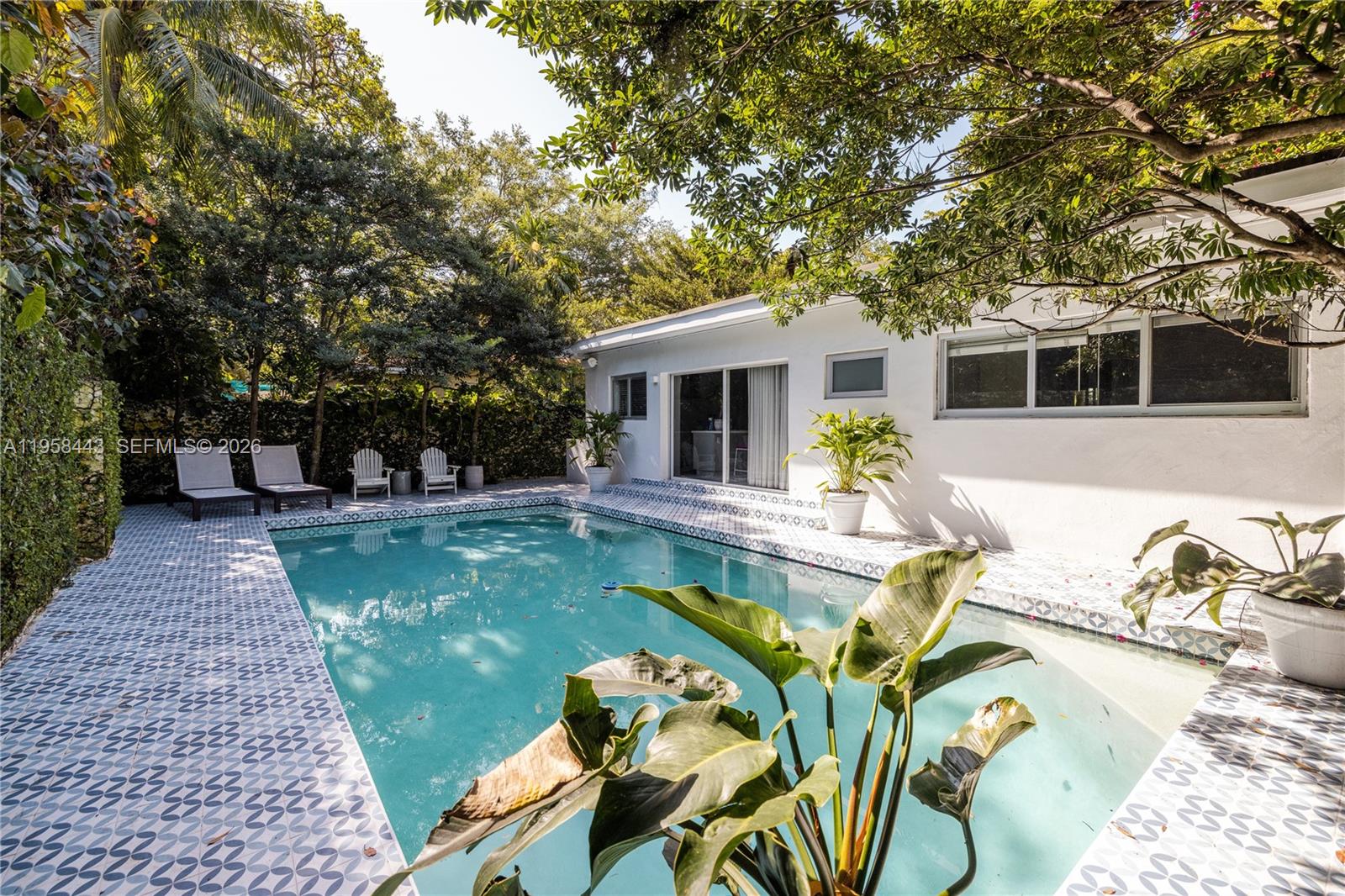 420 NE 87th St El Portal, FL 33138