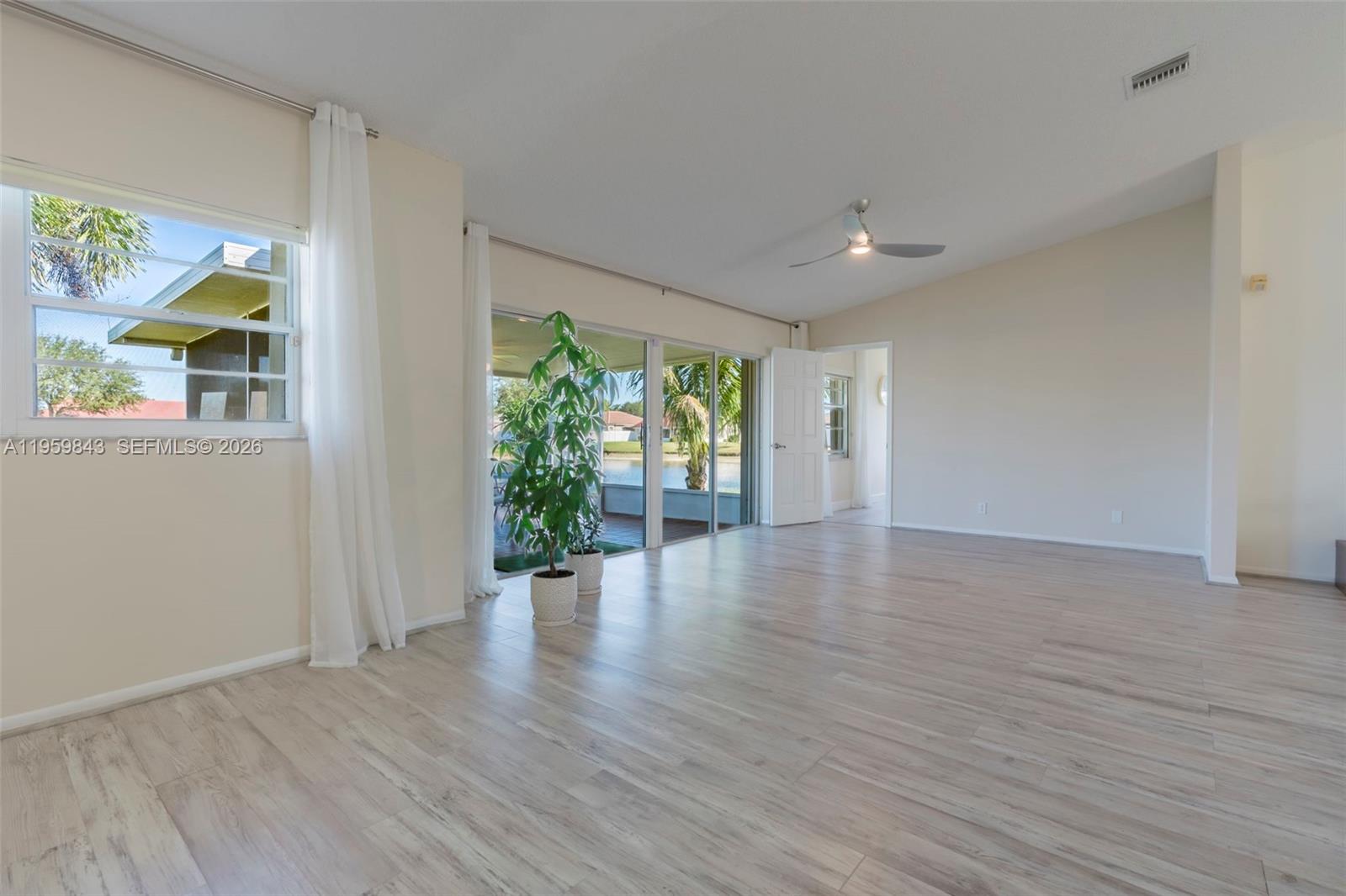 4024 Summer Chase Ct Lake Worth, FL 33467