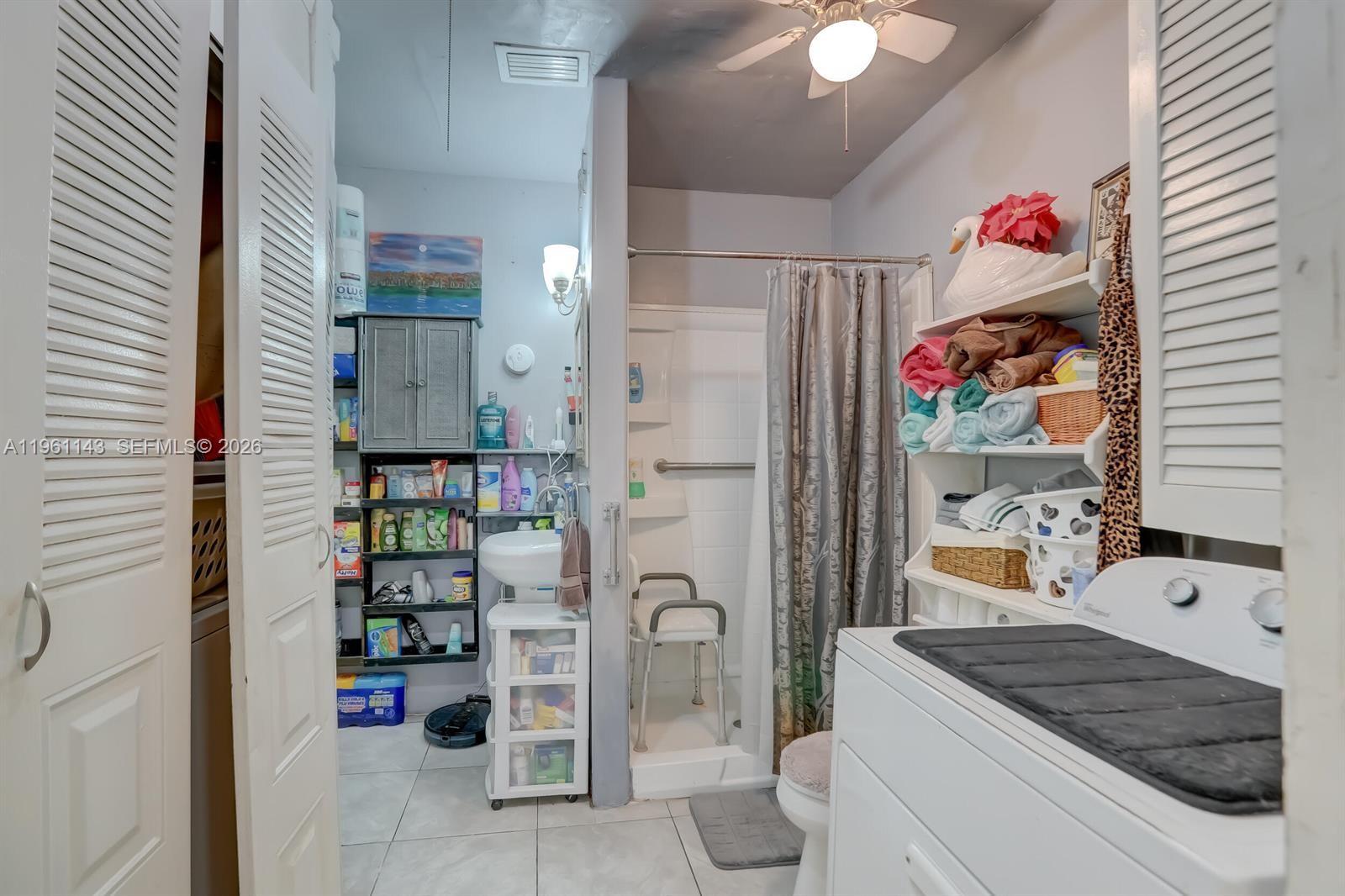 2200 SW 42nd Way Fort Lauderdale, FL 33317