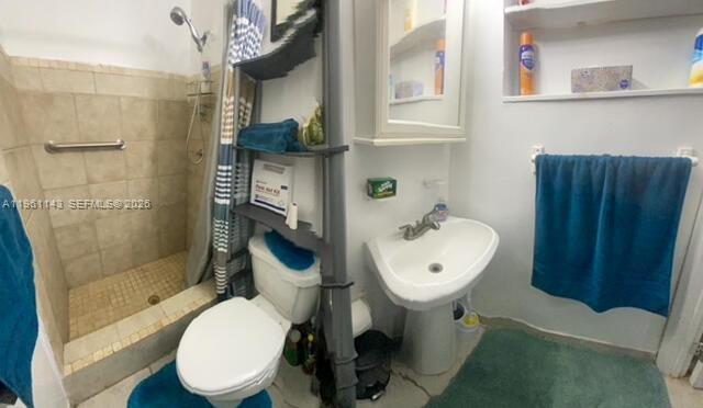 2200 SW 42nd Way Fort Lauderdale, FL 33317