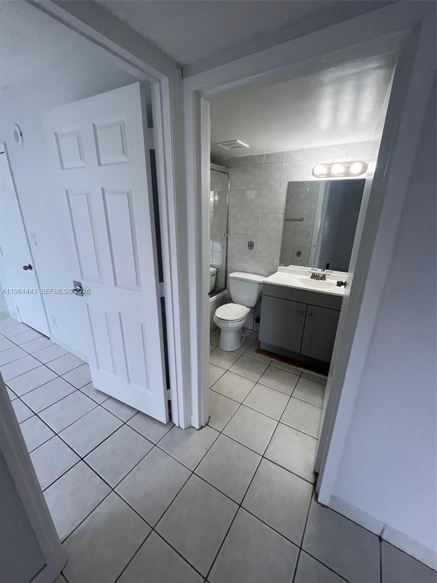 17021 N Bay Rd #508 Sunny Isles Beach, FL 33160