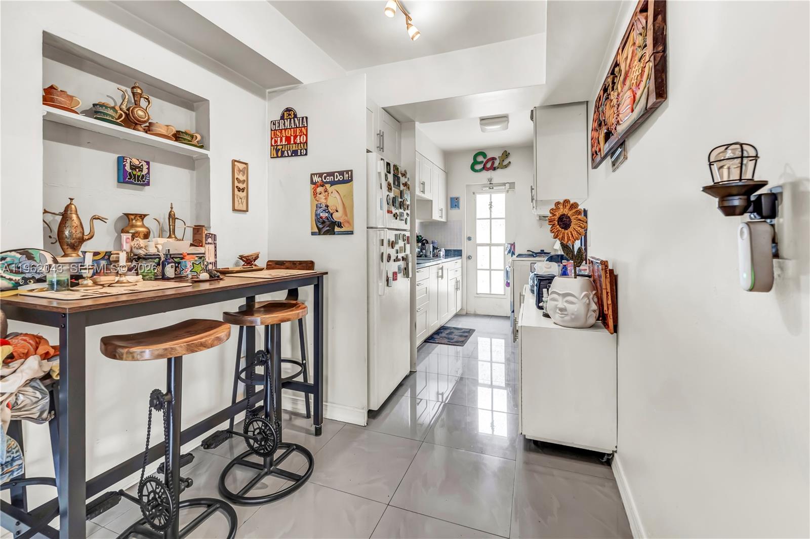 8550 Byron Ave #2H Miami Beach, FL 33141