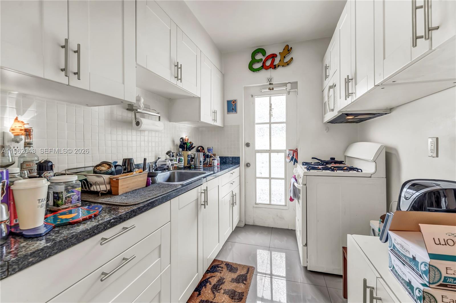 8550 Byron Ave #2H Miami Beach, FL 33141