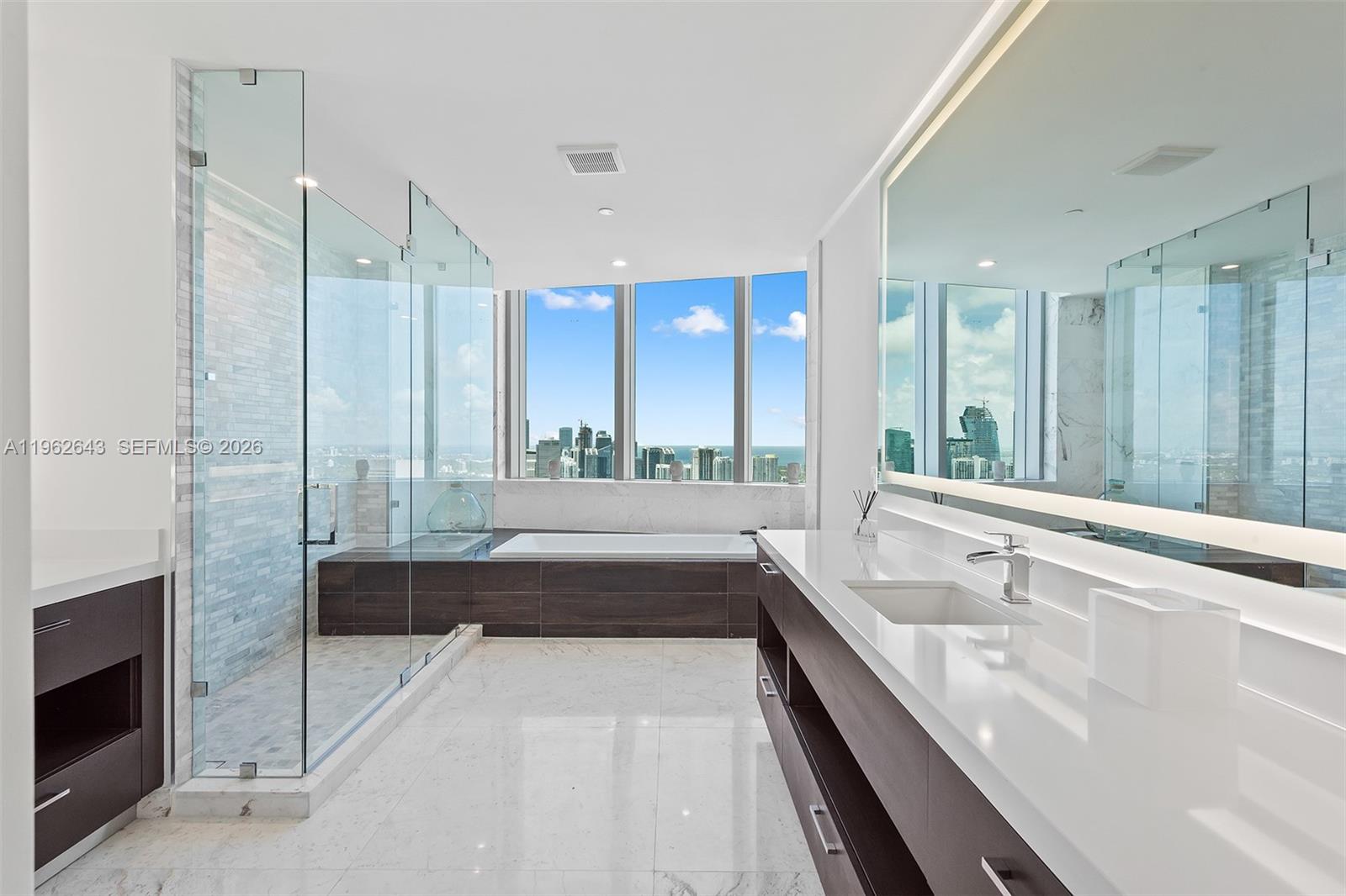 image Paramount Miami Worldcenter15