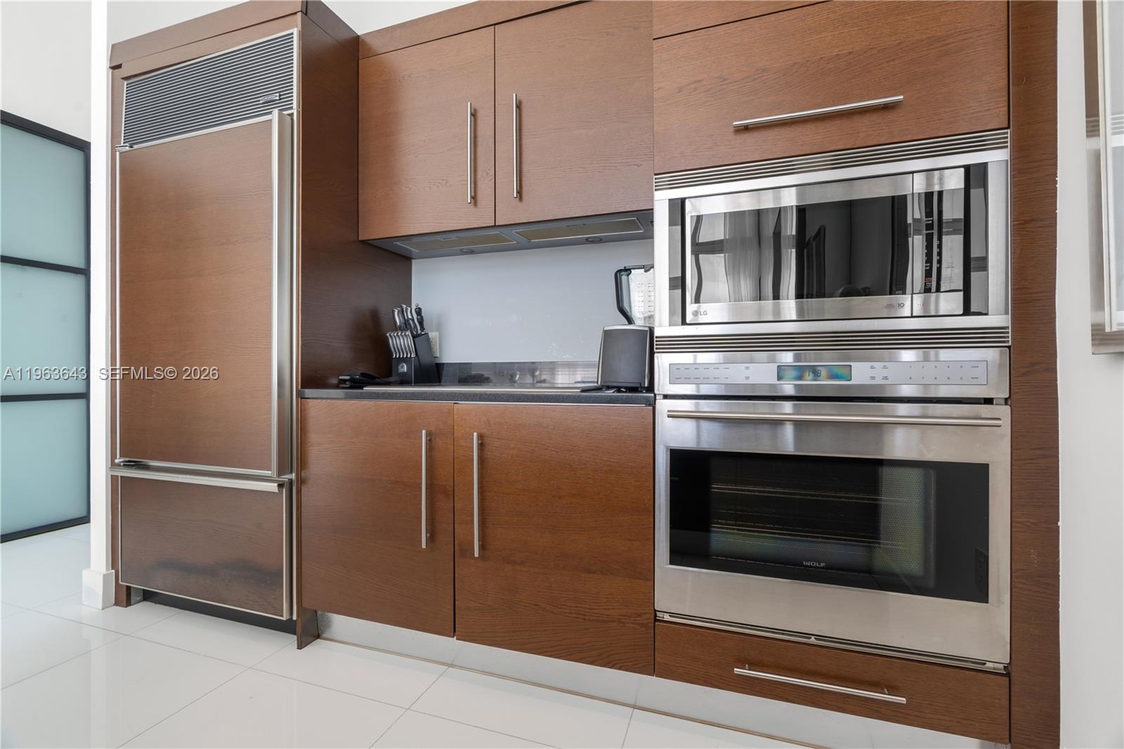 image Icon Brickell I14