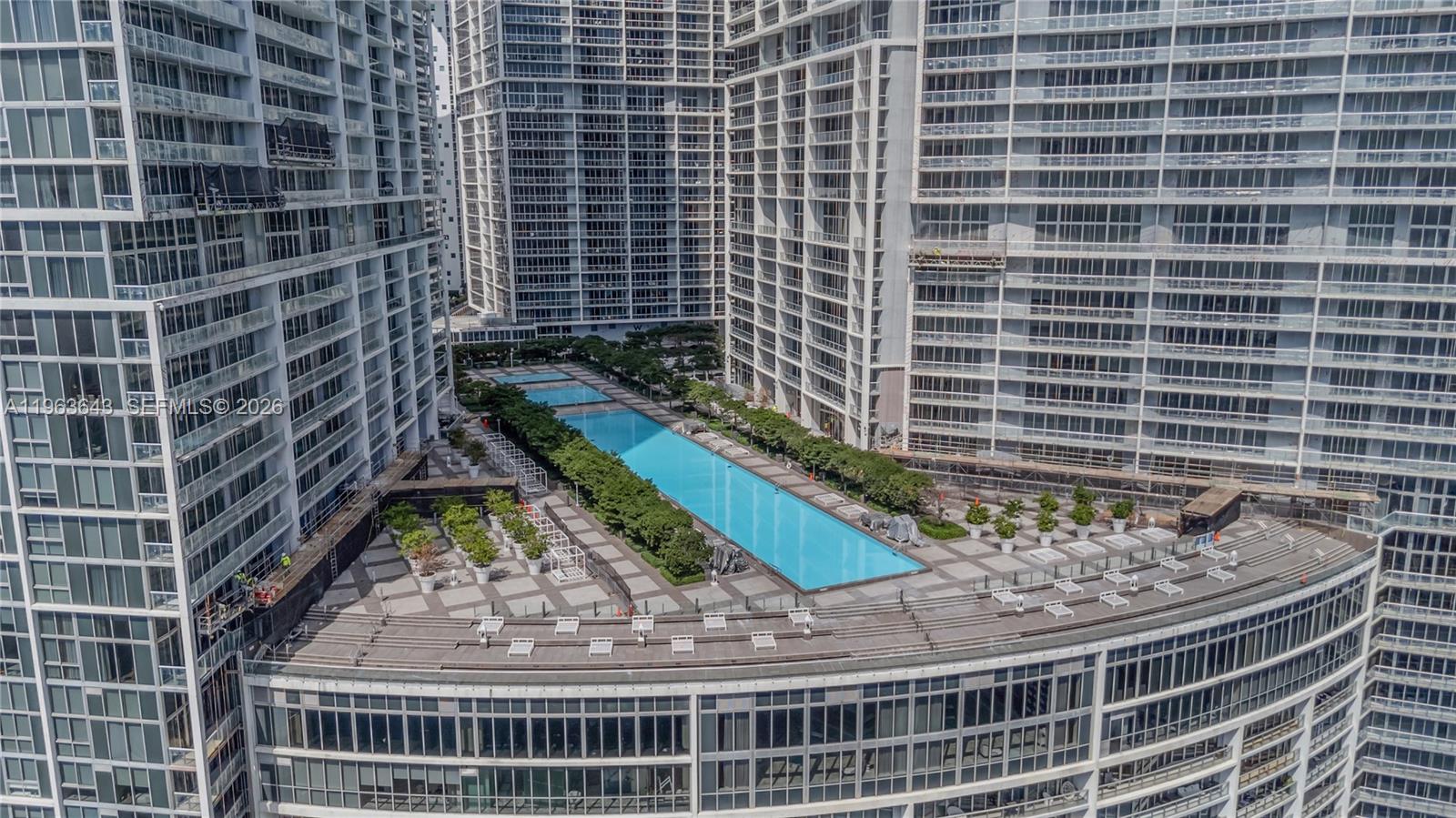 image Icon Brickell I32