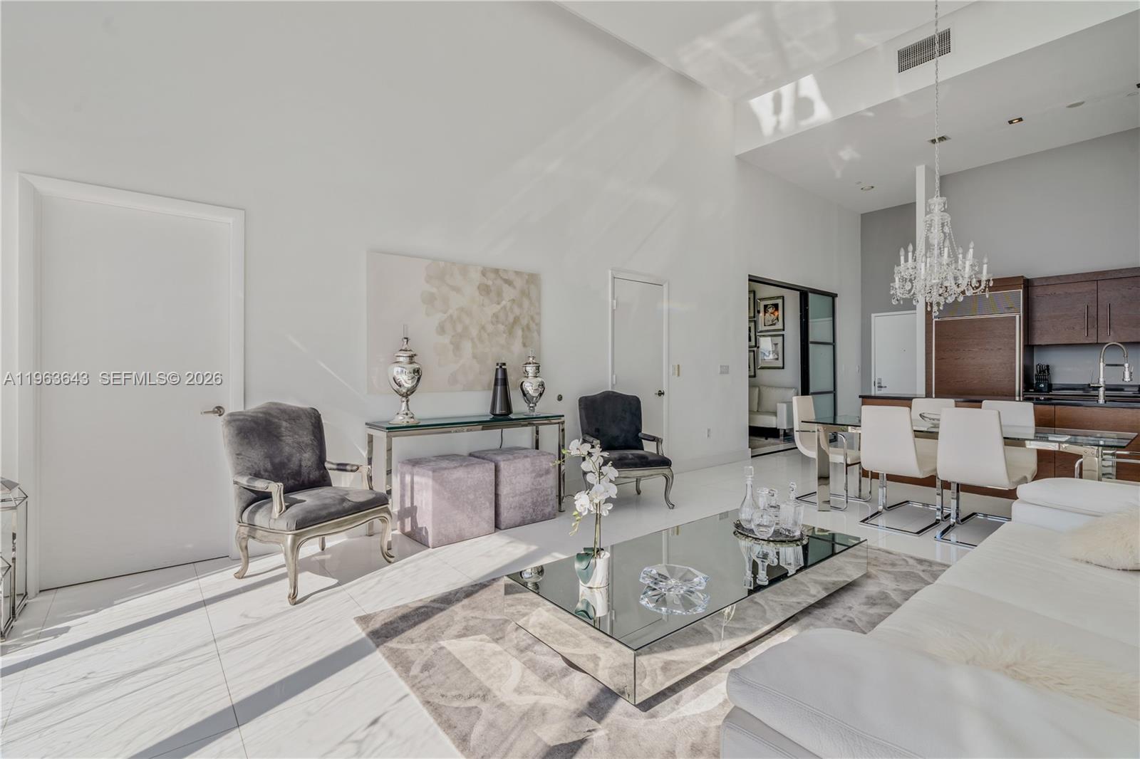 image Icon Brickell I6