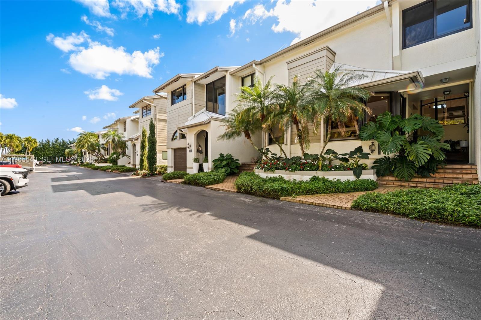 2662 NE 135th St North Miami, FL 33181