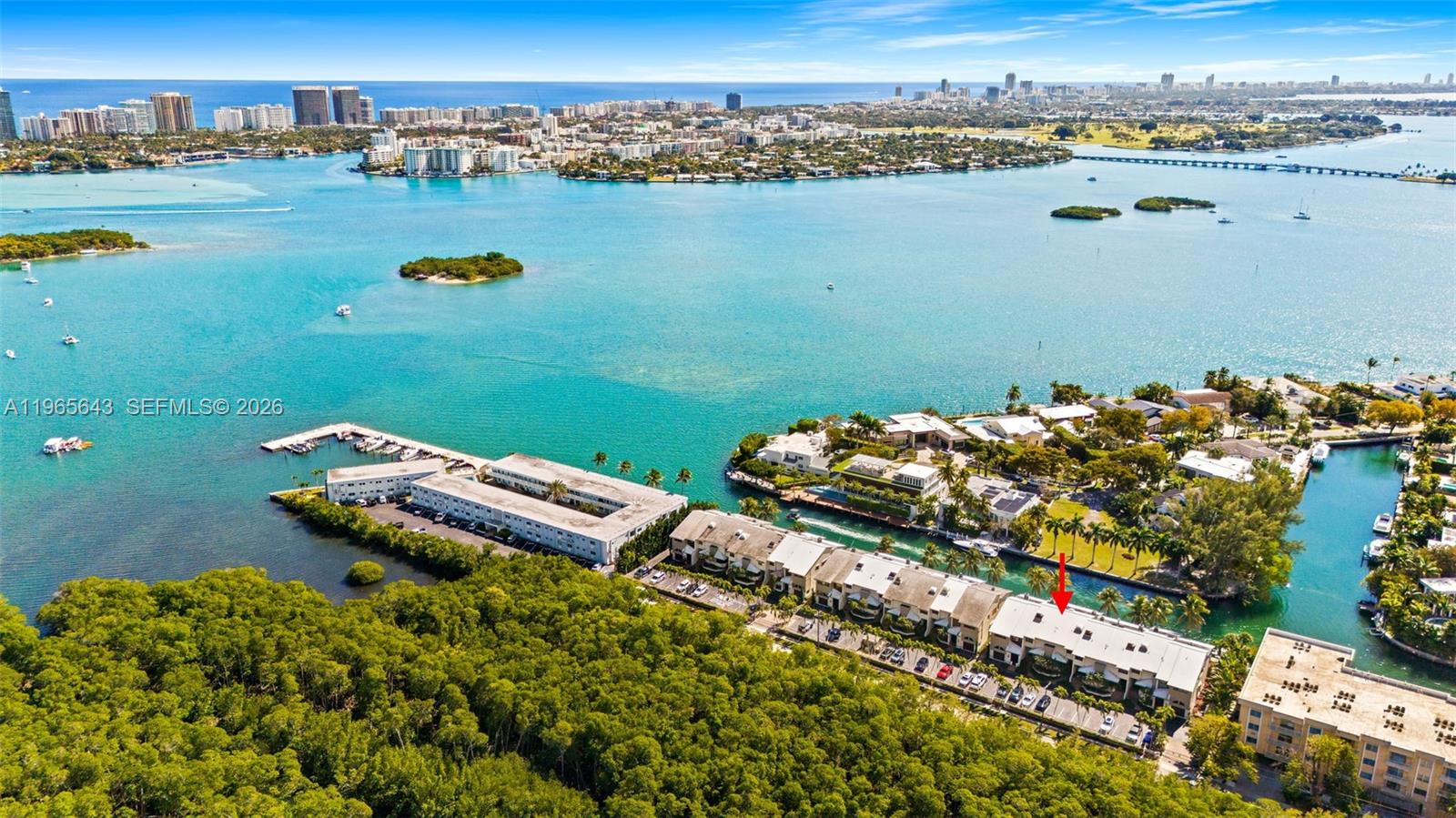 2662 NE 135th St North Miami, FL 33181