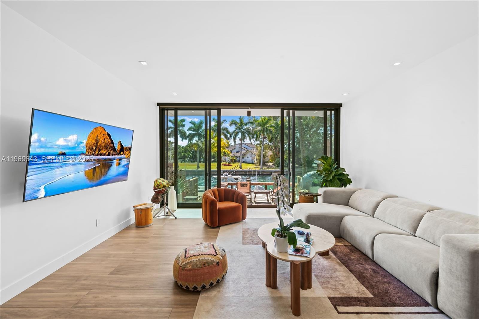 2662 NE 135th St North Miami, FL 33181