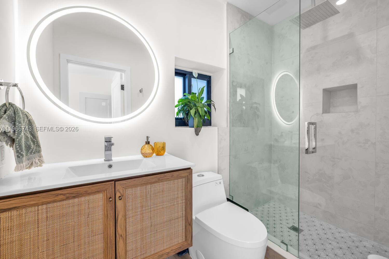 126 NW 107th St Miami Shores, FL 33168