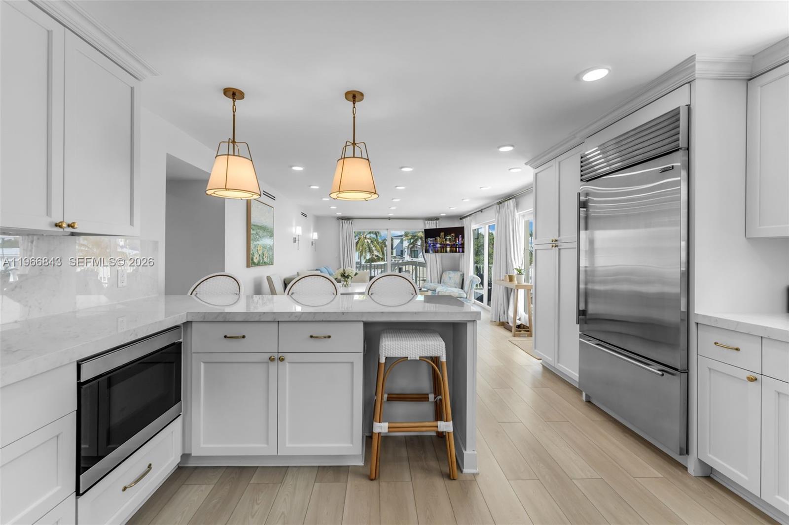 17 Poisonwood Rd Key Largo, FL 33037