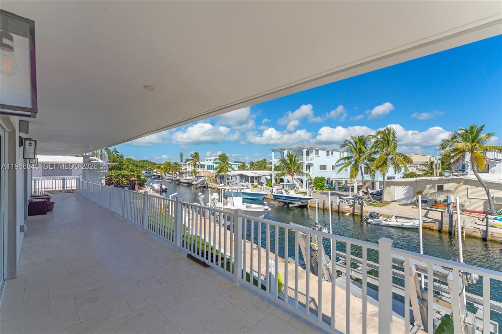 17 Poisonwood Rd Key Largo, FL 33037