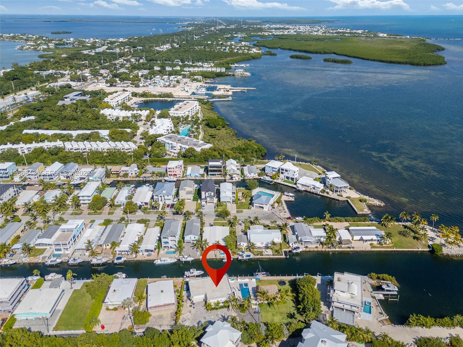 17 Poisonwood Rd Key Largo, FL 33037