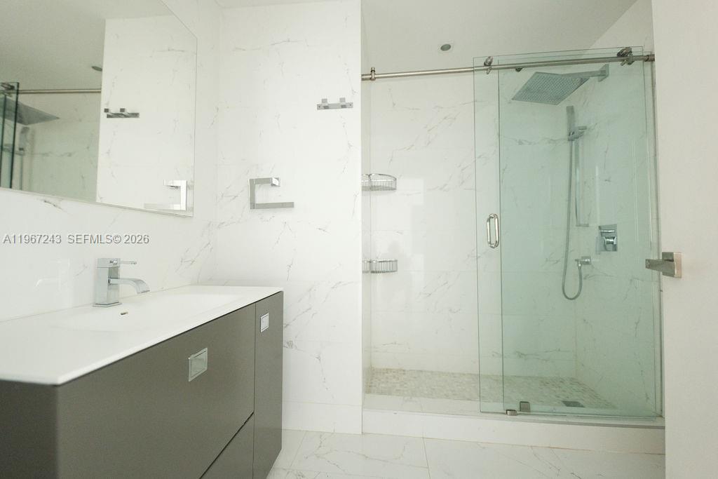 3250 NE 1st Ave #1115 Miami, FL 33137