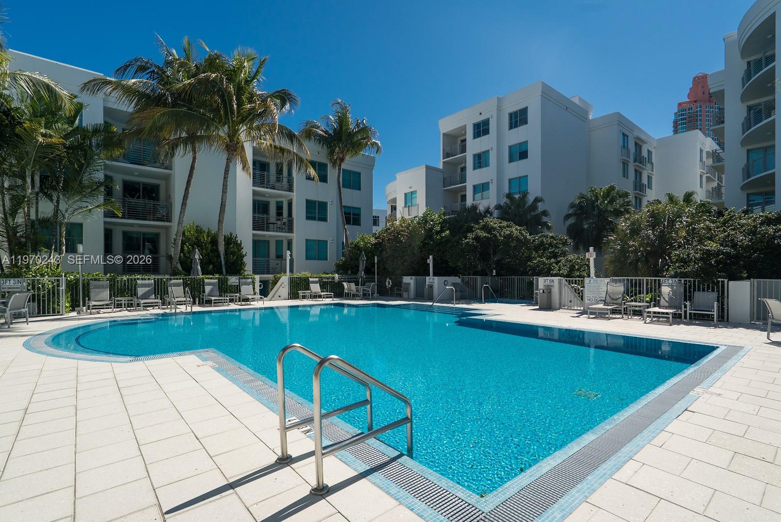 image The Cosmopolitan21