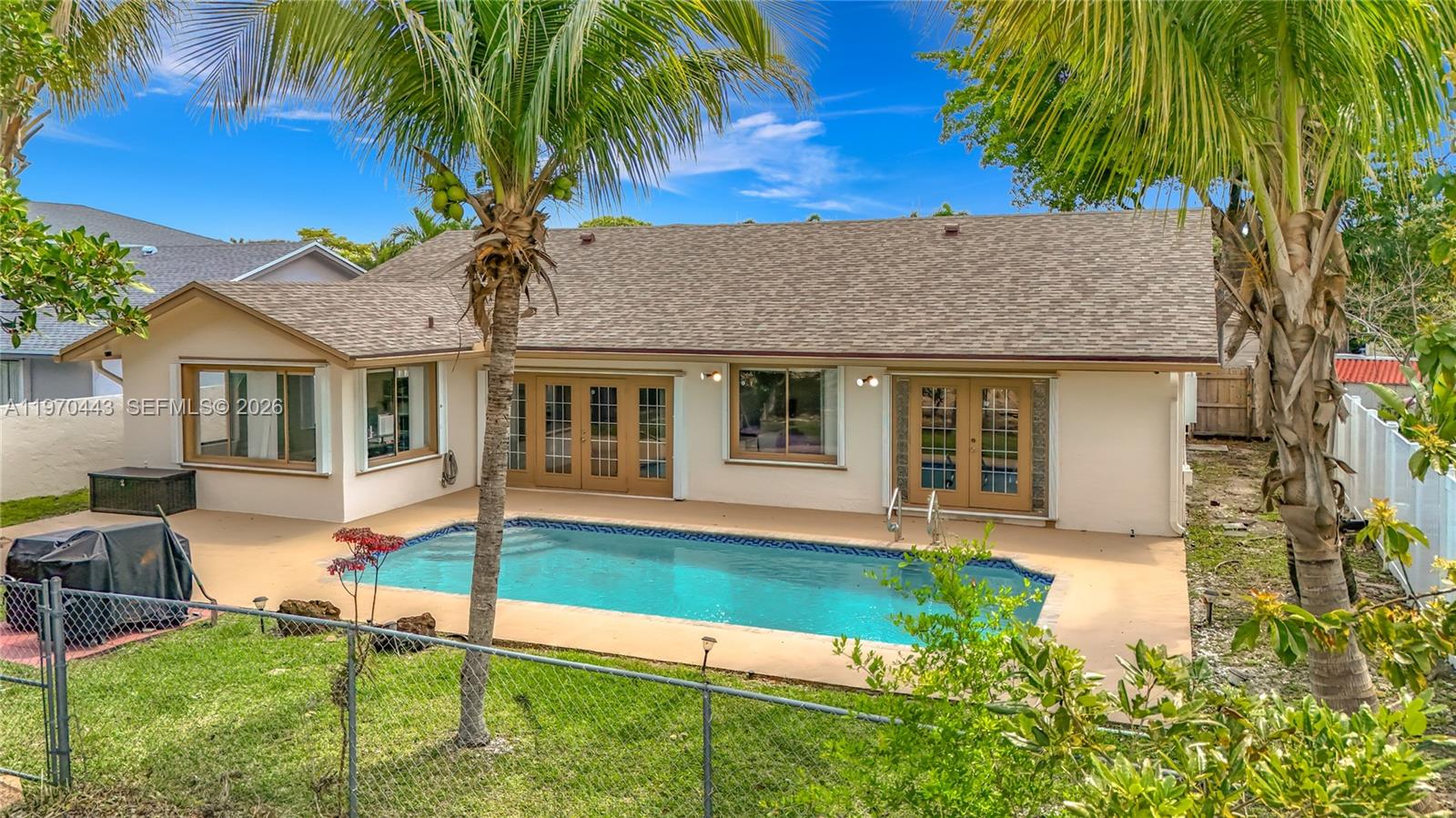 4241 NW 74th Ave Lauderhill, FL 33319