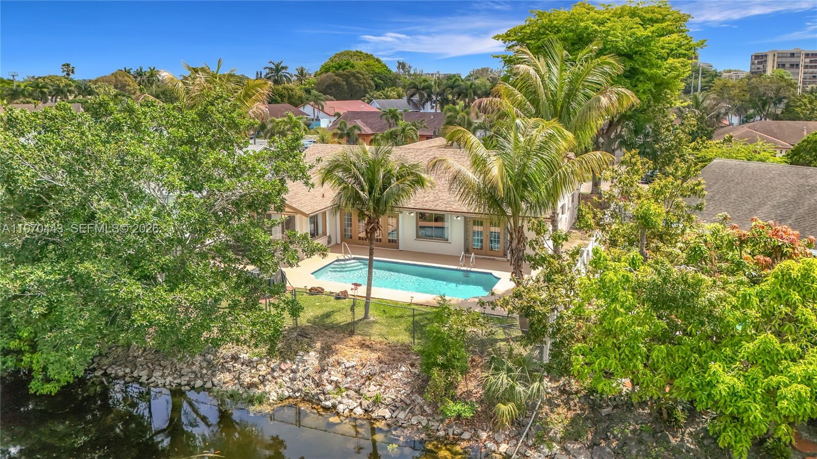 4241 NW 74th Ave Lauderhill, FL 33319