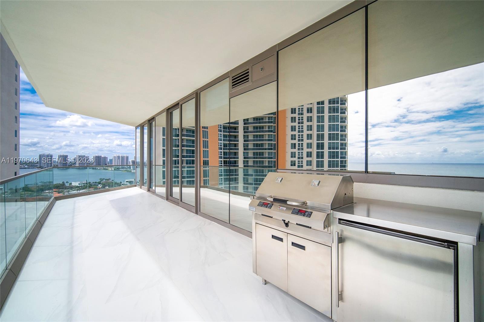 18975 Collins Ave #1604 Sunny Isles Beach, FL 33160