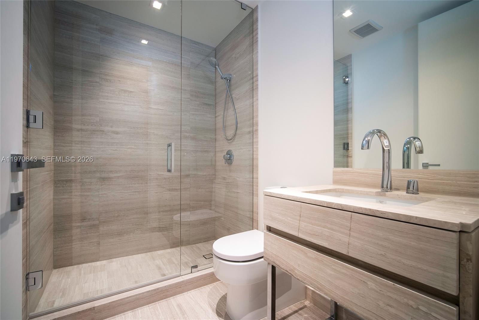 18975 Collins Ave #1604 Sunny Isles Beach, FL 33160