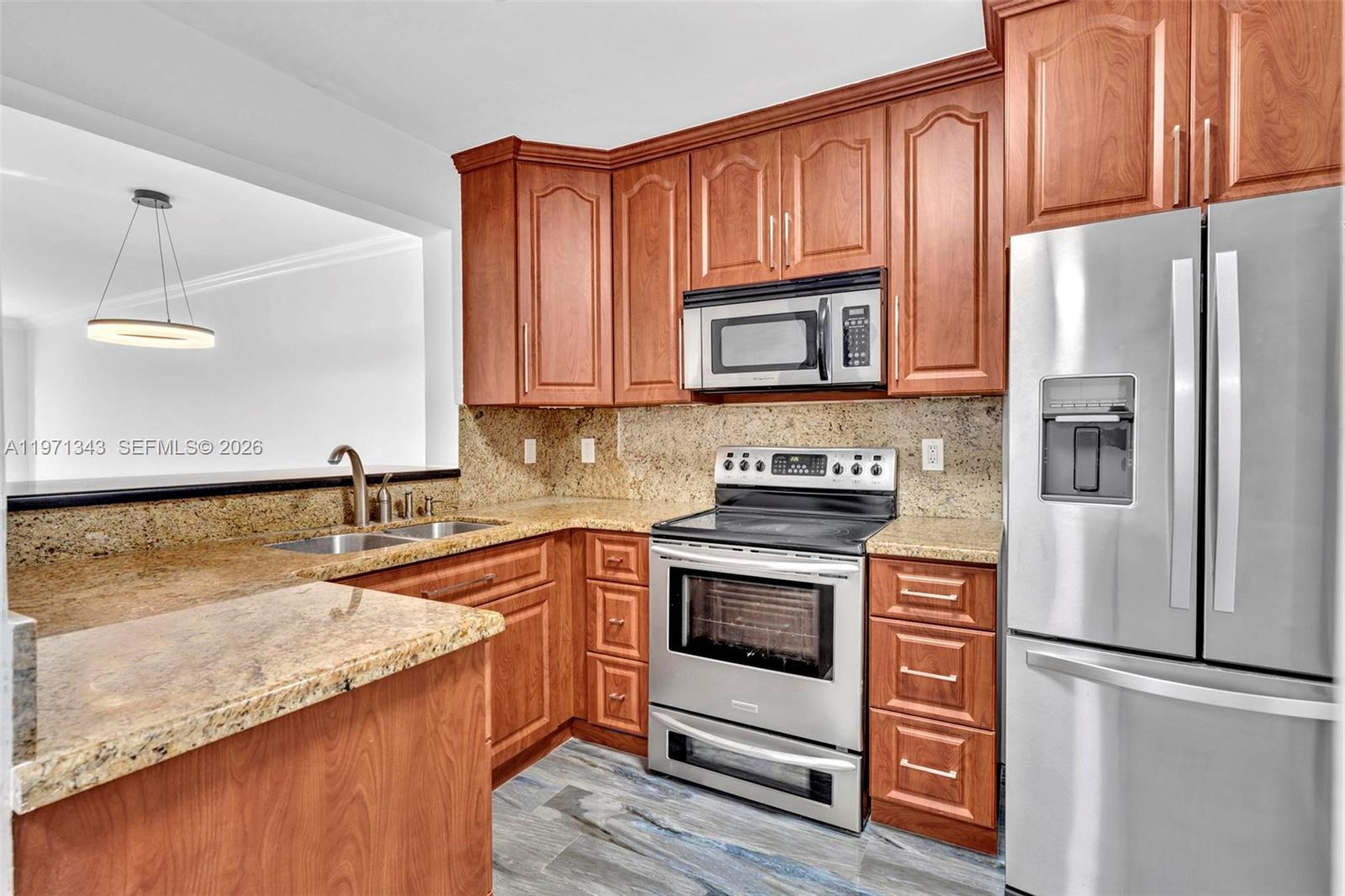 8900 Collins Ave #304 Surfside, FL 33154