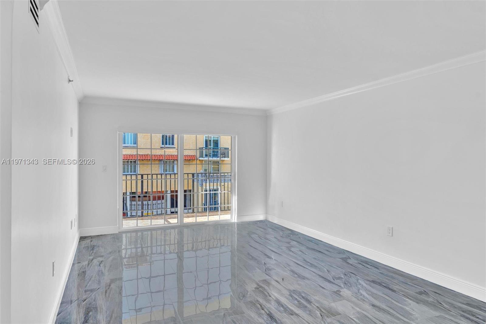 8900 Collins Ave #304 Surfside, FL 33154