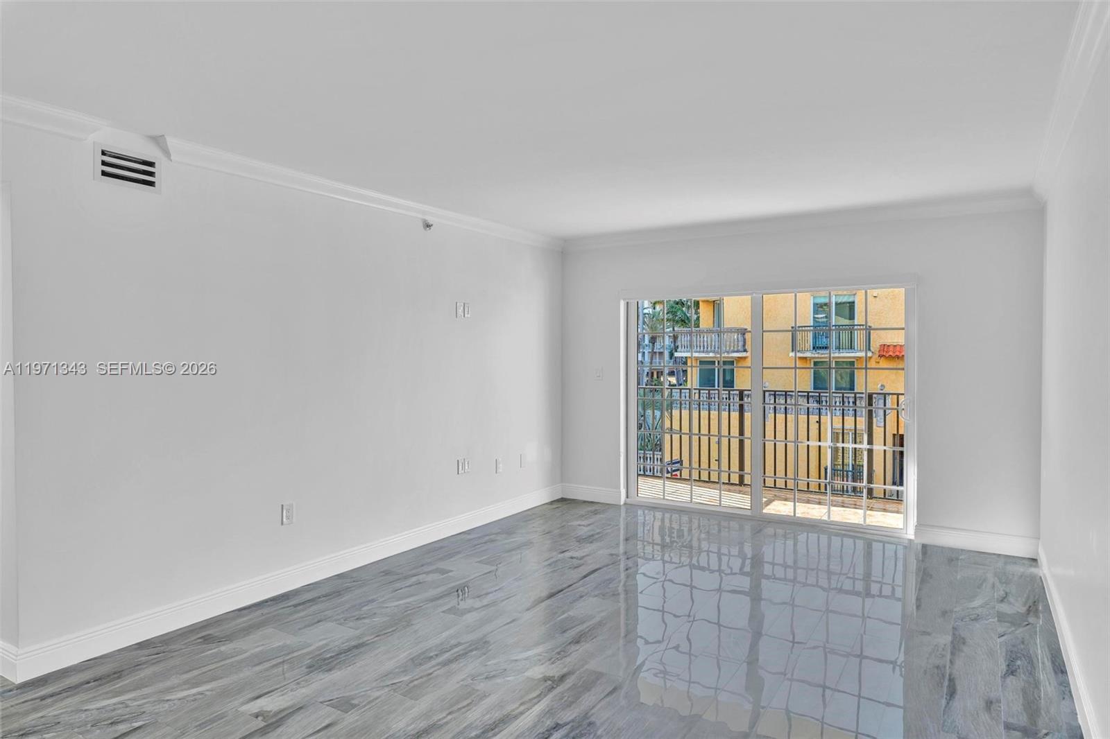 8900 Collins Ave #304 Surfside, FL 33154