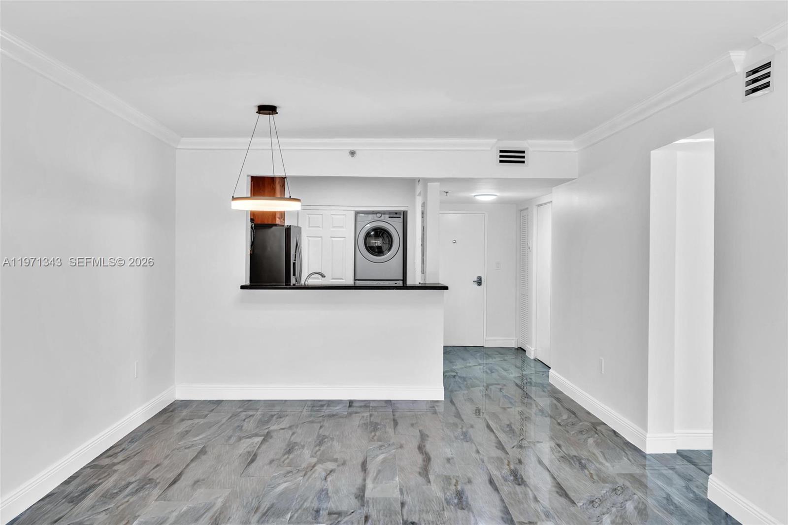 8900 Collins Ave #304 Surfside, FL 33154