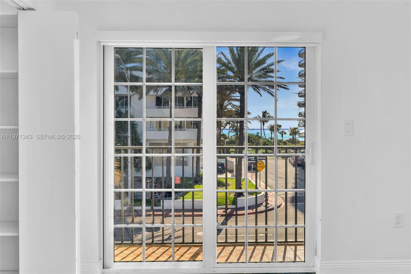 8900 Collins Ave #304 Surfside, FL 33154