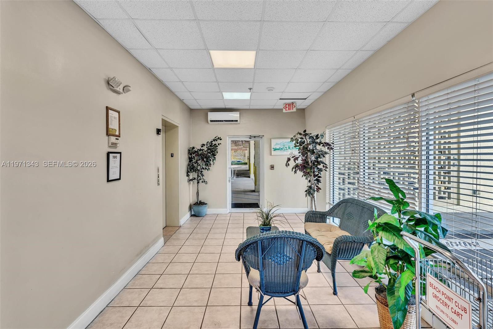 8900 Collins Ave #304 Surfside, FL 33154